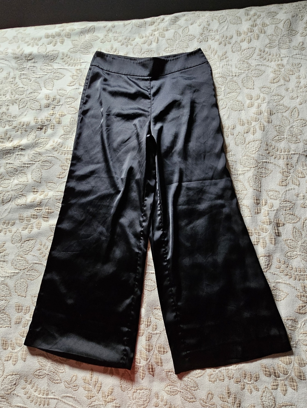 ANNE KLEIN Wide-Leg Black Satin Pants Size 6